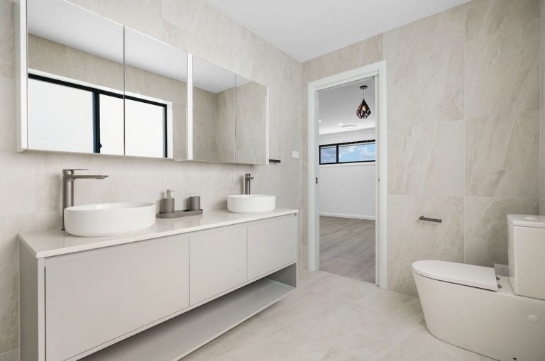 Ashmont Homes Lennox Ensuite