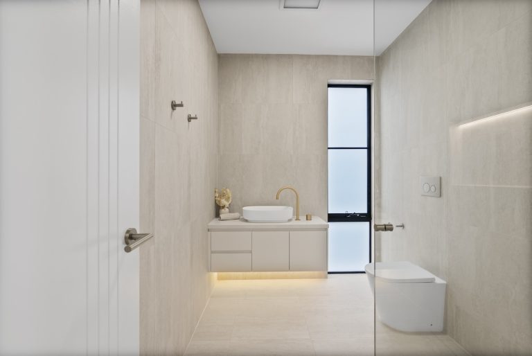 Hamilton Powder Room