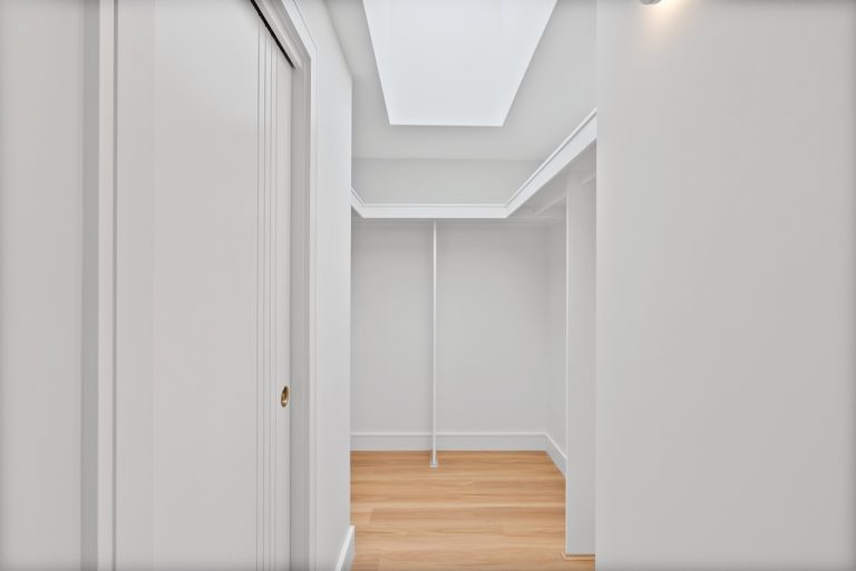 Hamilton Walk-in-robe