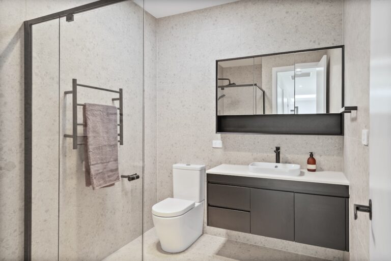 Ivory GF Bathroom