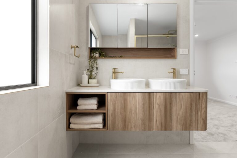 Ashmont Homes Fairway Ensuite 2